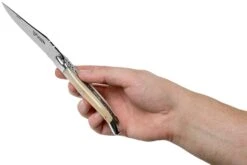 Laguiole En Aubrac Classic 12cm Corne L0212PCI-FSI1 -Nitecore Soldes Boutique AUL0212PCI FSI1 08 laguiole en aubrac v201908