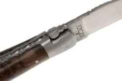 Laguiole En Aubrac 12cm Doubles Platines, Loupe De Noyer, L0712LYI-FSB1 13 Laguiole En Aubrac 12cm Doubles Platines, Loupe De Noyer, L0712LYI-FSB1 -Nitecore Soldes Boutique AUL0712LYI FSB1 04 laguiole en aubrac aul0712lyi fsb1 04