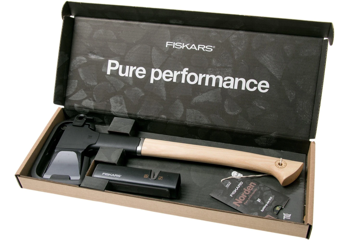 Hache Merlin Fiskars Norden N12 + Aiguiseur 11 Hache Merlin Fiskars Norden N12 + Aiguiseur – Image 9