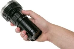 Fenix LR40R Puissante Lampe De Poche LED, 12000 Lumens -Nitecore Soldes Boutique FELR40R 05 fenix