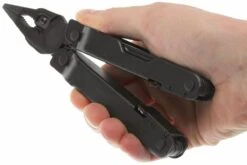 Leatherman Super Tool 300 Black Pince Multifonction, étui MOLLE 831105 -Nitecore Soldes Boutique LE6065 B NS 07 leatherman supertool 300 black le6065 b ns d7