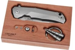 LionSteel TRE BL Titanium, Bleu -Nitecore Soldes Boutique LI TRE BL 08 lionsteel tre v2 li tre bl 08