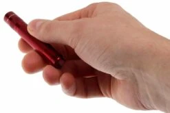 Maglite Solitaire LED Rouge -Nitecore Soldes Boutique ML7707 63 80MM 03 maglite solitaire led red ml7707 63 80mm d3