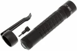 Maglite MAG-TAC, Tête Simple -Nitecore Soldes Boutique ML7720 61 130 BL 04 maglite mag tac plain bezel ml7720 61 130 bl d4