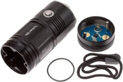 NiteCore TM06S Tiny Monster Lampe De Poche LED -Nitecore Soldes Boutique NCTM06S 05 nitecore tiny monster nctm06s 05