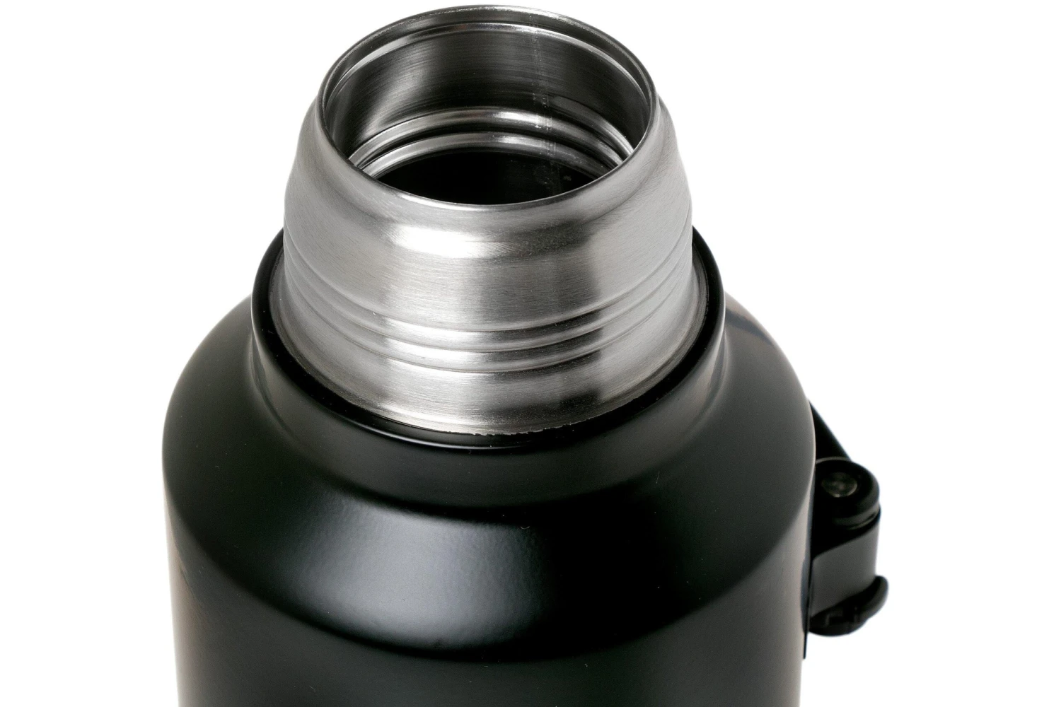 Stanley The Legendary Classic Bouteille Thermos 1900 Ml - Matte Black 4 Stanley The Legendary Classic Bouteille Thermos 1900 Ml - Matte Black – Image 2