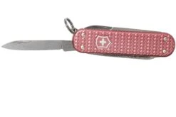 Victorinox Classic SD Precious Alox, Gentle Rose 0.6221.405G Couteau Suisse -Nitecore Soldes Boutique VT0 6221 405G 03 victorinox