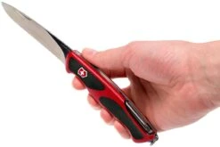 Victorinox RangerGrip 53 Rouge-noir 0.9623.C Couteau Suisse -Nitecore Soldes Boutique VT0 9623 C 05 victorinox vt0 9623 c 05