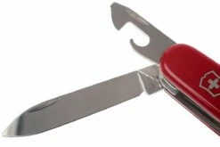 Victorinox Mountaineer, Rouge 1.3743, Couteau Suisse -Nitecore Soldes Boutique VT1 3743 03 victorinox mountaineer vt1 3743 d3