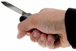 Victorinox SwissChamp Noir 1.6795.3 Couteau Suisse -Nitecore Soldes Boutique VT1 6795 3 08 victorinox swisschamp vt1 6795 3 08