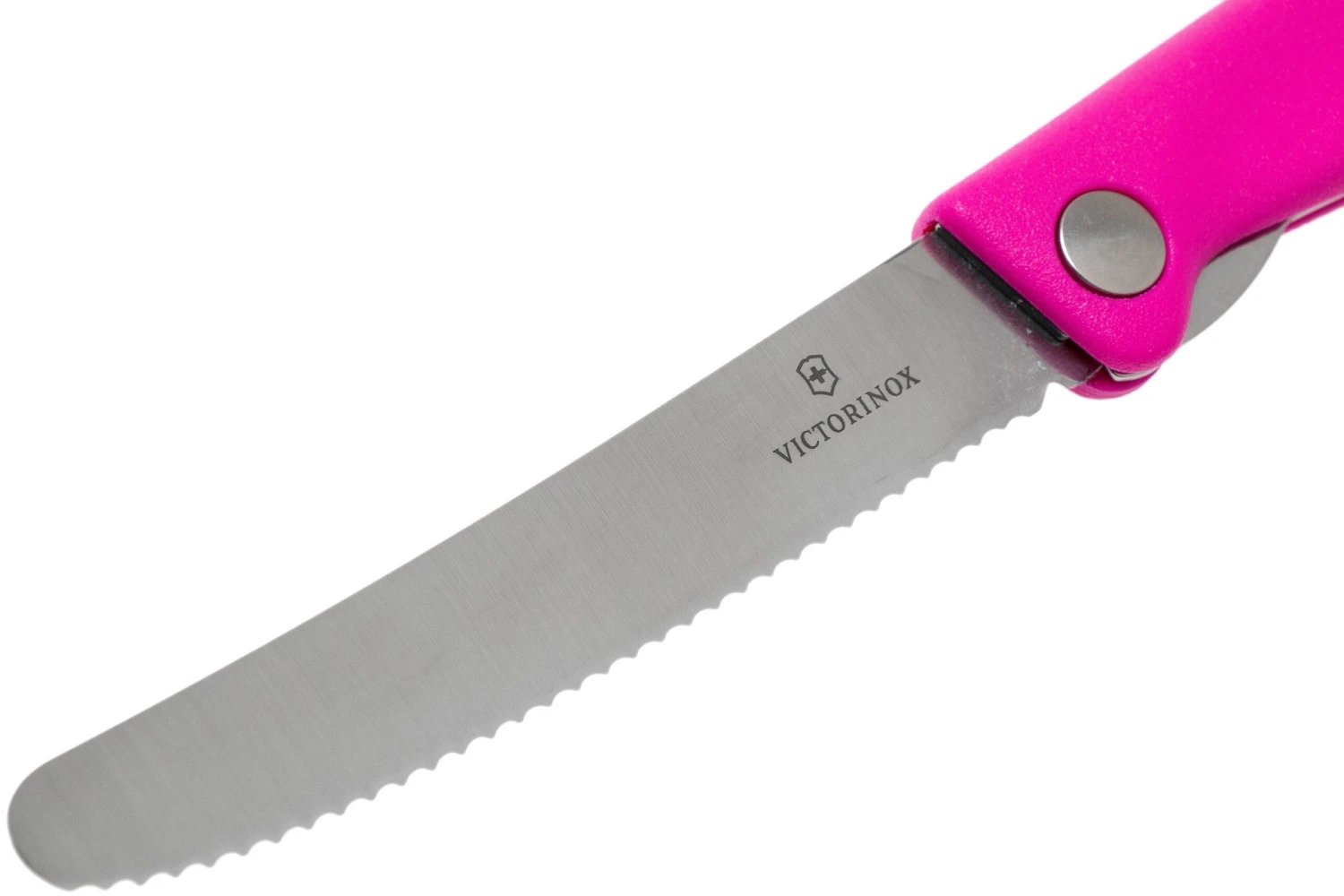 Victorinox SwissClassic Couteau à Légumes Pliant Rose, 6.7836.F5B 5 Victorinox SwissClassic Couteau à Légumes Pliant Rose, 6.7836.F5B – Image 3