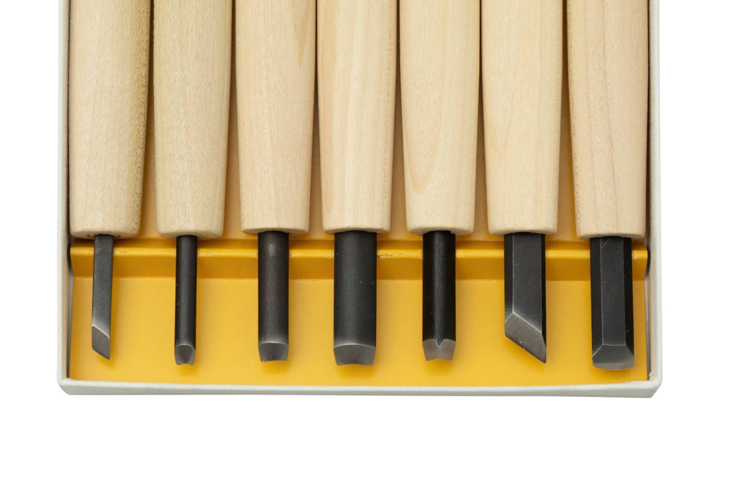 Yoshiharu Y-7 Mitomoto Couteaux à Bois Japonais, Set De 7 5 Yoshiharu Y-7 Mitomoto Couteaux à Bois Japonais, Set De 7 – Image 3